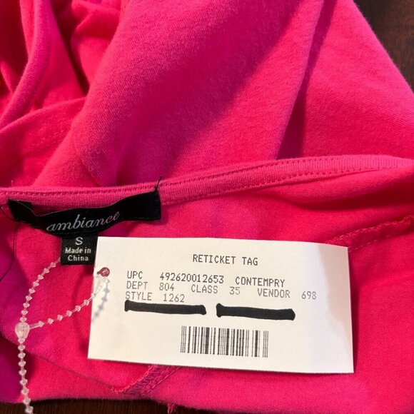Ambiance Women's Size Small Pink Crop Top NWT - Picture 4 of 4